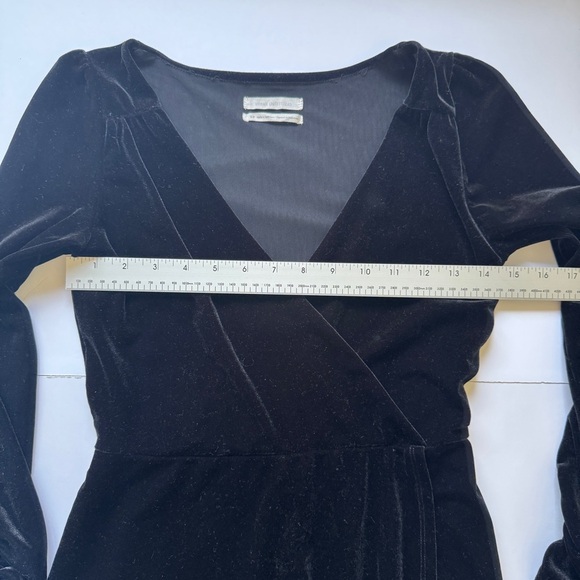 Urban Outfitters Velvet Jumpsuit Romper UO Black Ballet Wrap Dress Velour Sz S - Picture 9 of 16